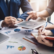 انتخاب بهترین مشاور بازاریابی اینترنتی