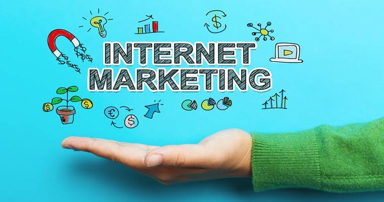 اهمیت مشاوره بازاریابی اینترنتی در رشد کسبوکارها